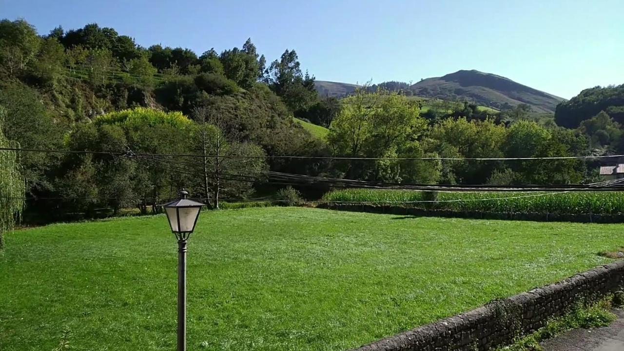 Hotel La Fuentona De Ruente Zewnętrze zdjęcie