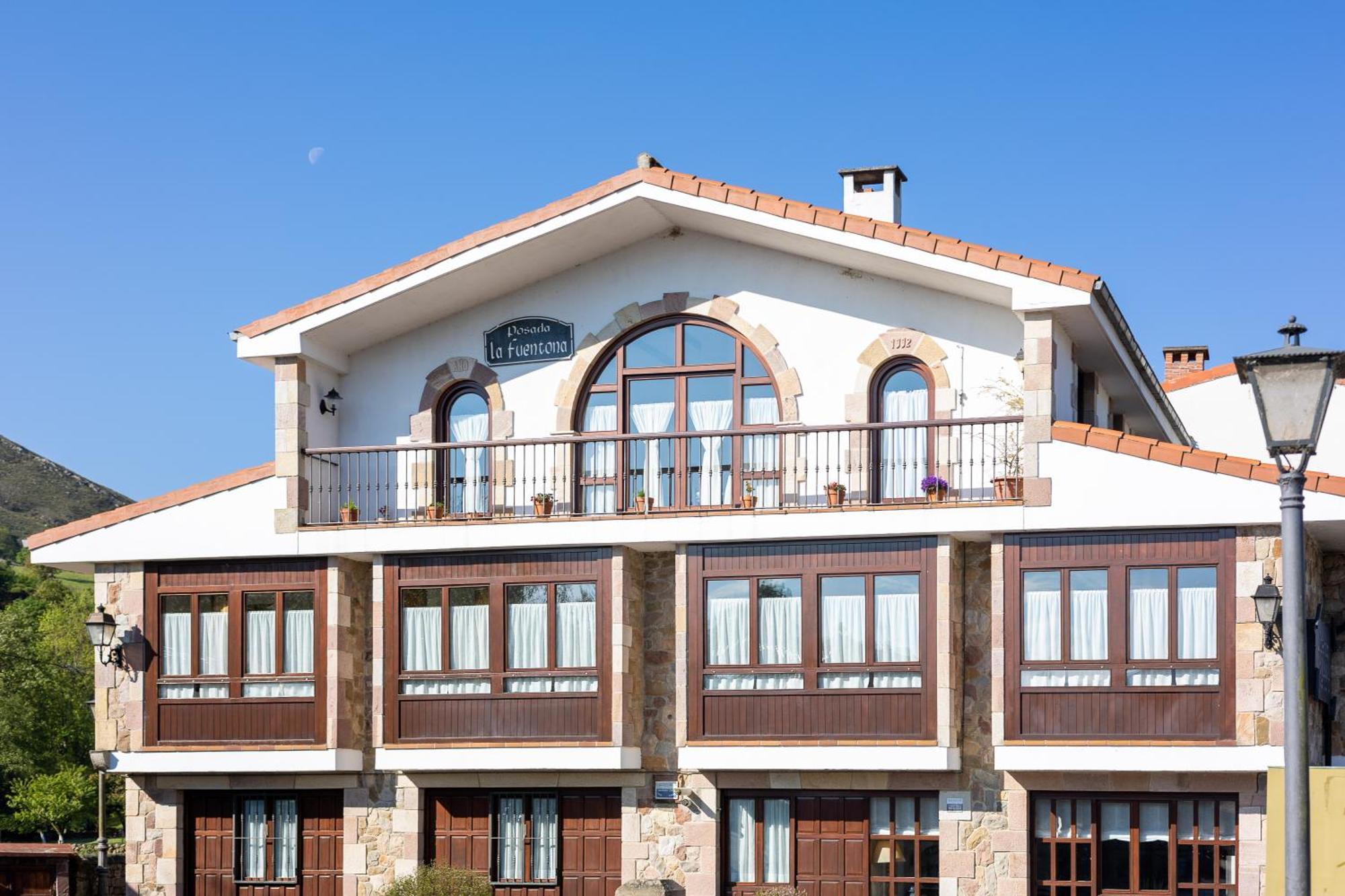 Hotel La Fuentona De Ruente Zewnętrze zdjęcie
